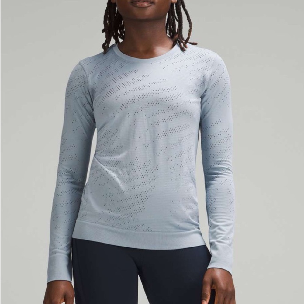 Lululemon Swiftly Relaxed Long-Sleeve Shirt
Strata Wave Chambray